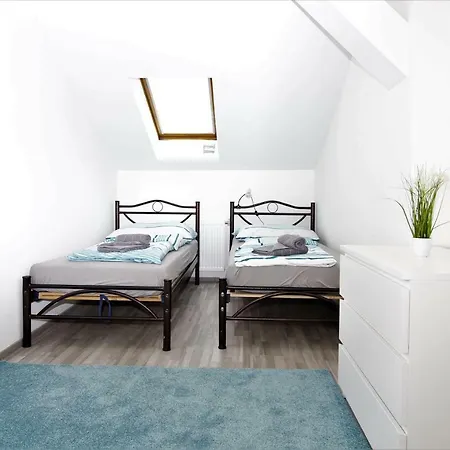 Gold: Penthouse Apartment Volkertmarkt Vienna Exterior photo
