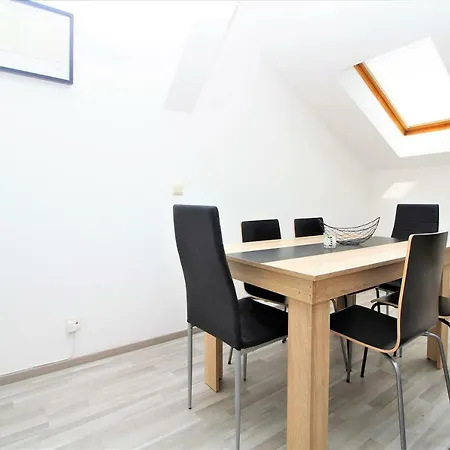 Gold: Penthouse Apartment Volkertmarkt Vienna Exterior photo