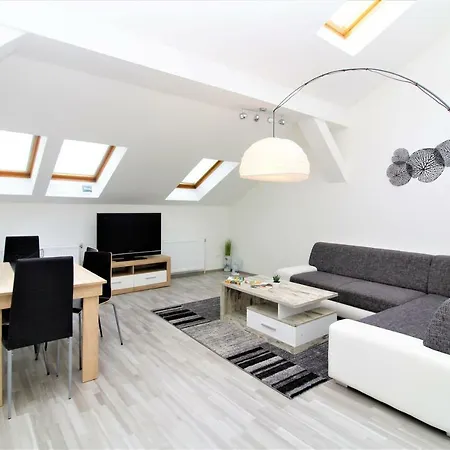 Gold: Penthouse Apartment Volkertmarkt Vienna Exterior photo