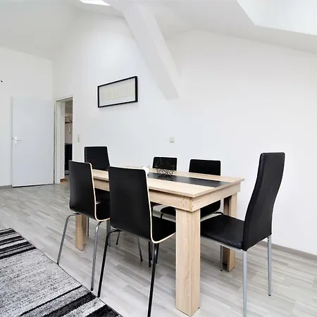 Gold: Penthouse Apartment Volkertmarkt Vienna Exterior photo