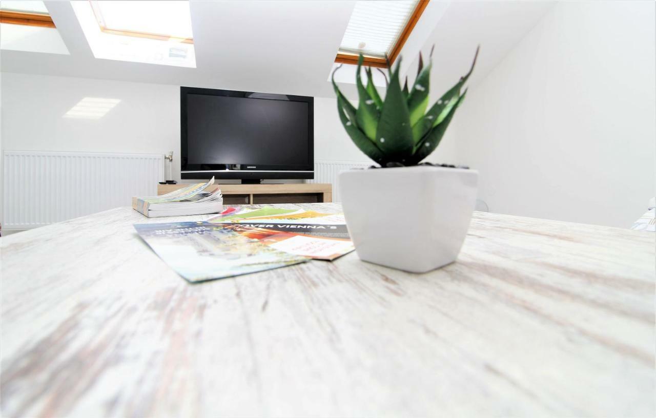Gold: Penthouse Volkertmarkt Apartament *
